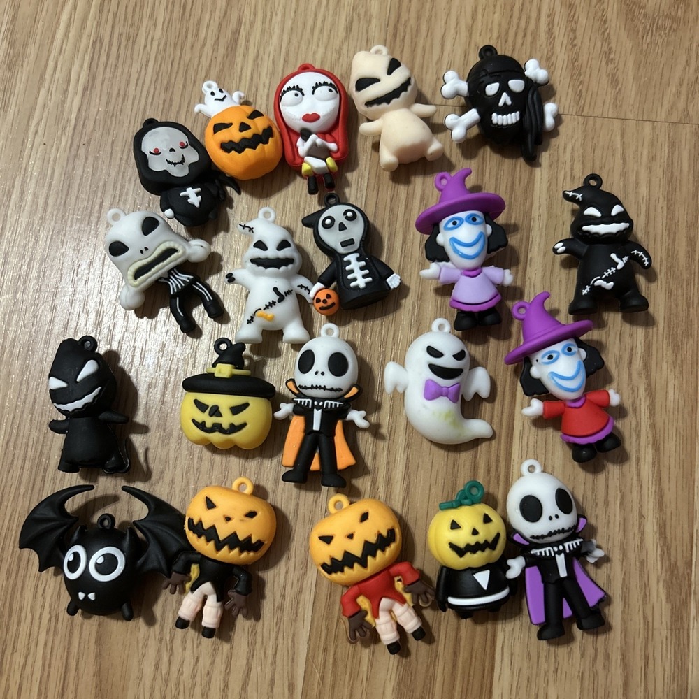 Nightmare Before Christmas Advent Calendar Figures Lot – 20 Minis – Disney